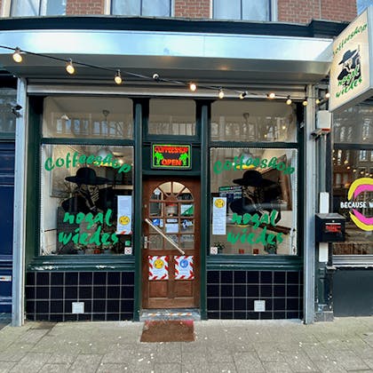 Coffeeshop Nogal wiedes in Amsterdam