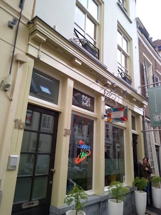 Coffeeshop Paradijs in Breda