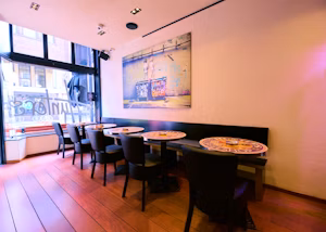 Hunter's Coffeeshop Amsterdam Centrum