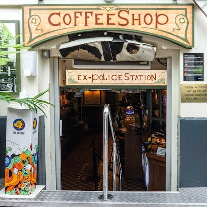 Coffeeshop The Bulldog Ex-Policestation in Amsterdam