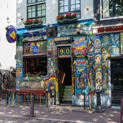 Coffeeshop The Bulldog The First in Amsterdam