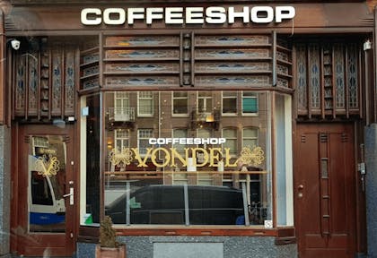 Coffeeshop Vondel in Amsterdam